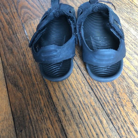 Nike Sandals - Picture 4 of 5